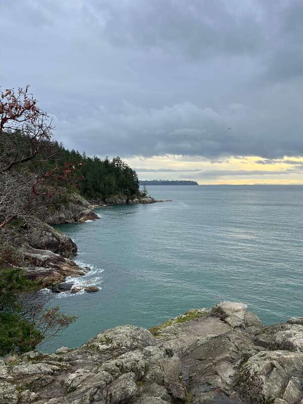 Vancouver: Lighthouse Park Hike - Weather, footwear, and fitness