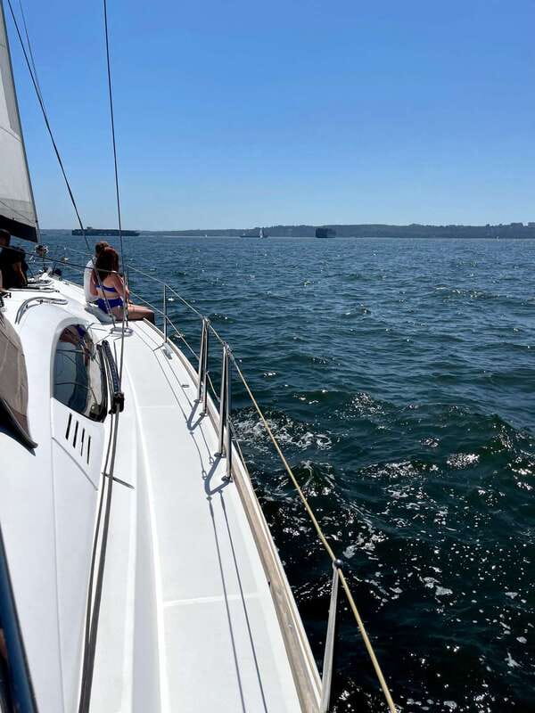 Vancouver: Mosquito Creek and English Bay Sailboat Cruise - Leaving North Vancouver and entering Burrard Inlet
