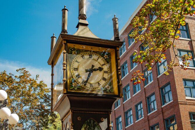 Vancouver Old Town Treasure Hunt: Self-Guided Walking Game - Why this cheap walking game works
