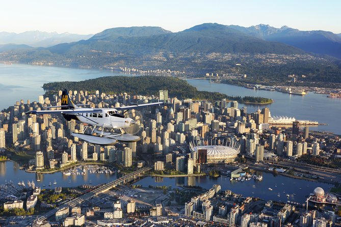 Vancouver Panorama Scenic Seaplane Tour - Stanley Park, English Bay, and Lions Gate Bridge
