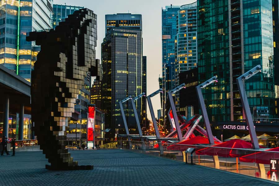 Vancouver: Private City Sights Tour by Minibus (3hrs) - Finishing at Granville Island or returning downtown