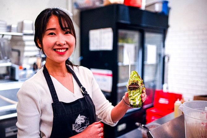 Vancouver Private Food Tour – Taste 6+ Local Dishes & Fresh Sushi - A food-first way to meet Gastown