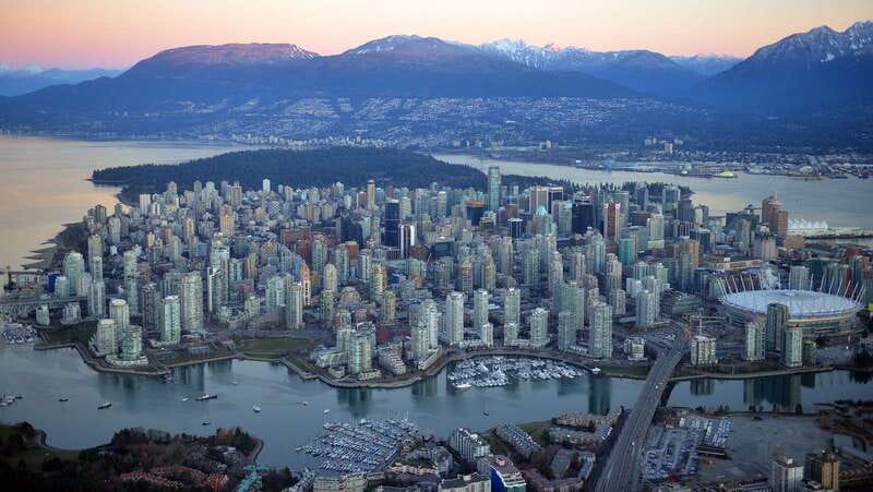 Vancouver: Private Walking Tour with a Local - What two hours can realistically cover