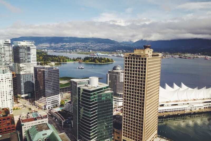 Vancouver: Private Walking Tour with a Local - Making the most of four to six hours
