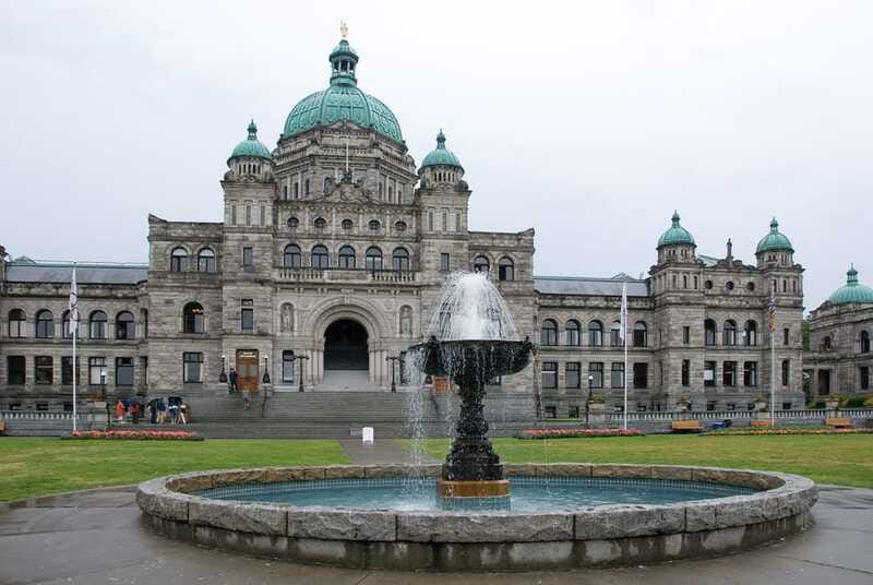 Vancouver: Private Walking Tour with a Local - Guide quality and the importance of a good match