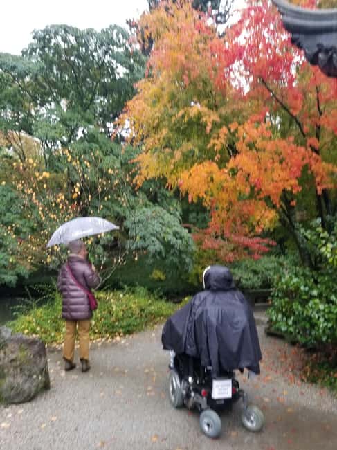 Vancouver: Private Walking Tour with a Local - Is $43 per person a fair price?