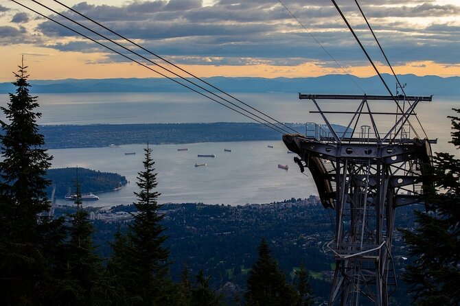 Vancouver Small Group Night Tour w/Capilano + Grouse Mtn Dinner - What $283.99 gets you