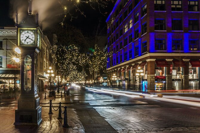 Vancouver Small Group Night Tour w/Capilano + Grouse Mtn Dinner - Guides, weather, and the small-group feel