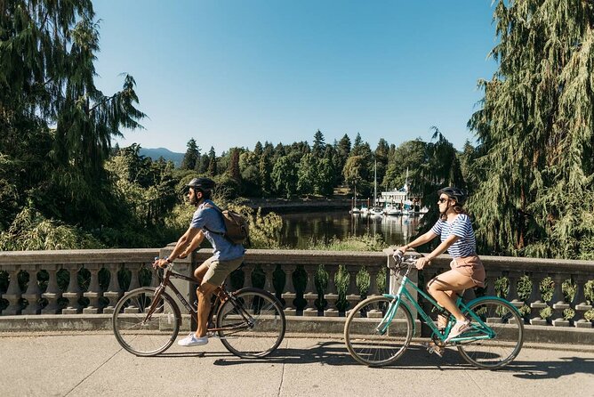 Vancouver Stanley Park 3 Hour Bike Tour - Two hours through Stanley Park and its forest