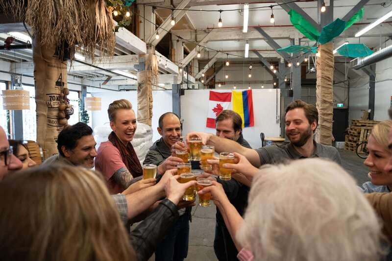 Vancouver: Street Art & Craft Beer Walking Tour with Tasting - Walking through Mount Pleasant’s mural streets