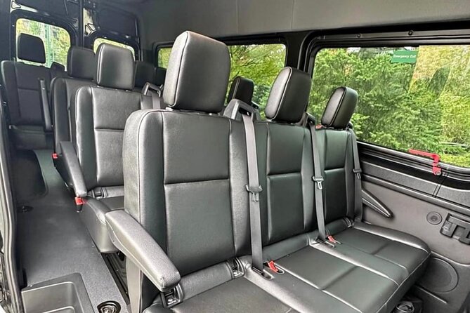 Vancouver to Seattle Private Transfer Service - Sedans, SUVs, and Sprinter Vans