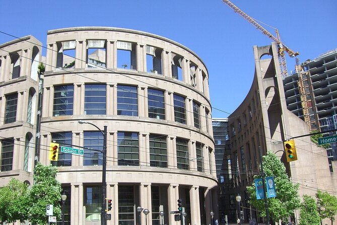 Vancouver Walking Tour: Explore Top Sights & Hidden Gems - Victory Square and the final surprise stops