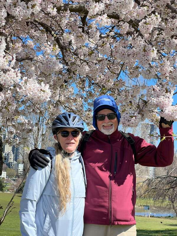 Vancouver Waterfront Guided Bike/E-Bike Tour - Stanley Park Gives the Ride Its Big Opening