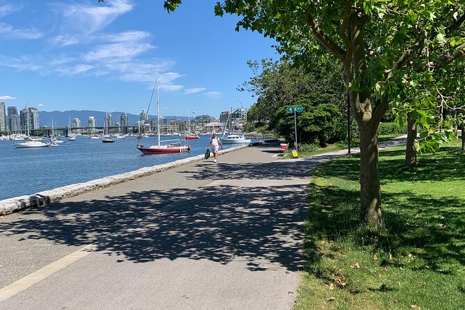 Vancouver Waterfront Guided Bike / Ebike Tour - Beaches, Olympic Village, and the route west
