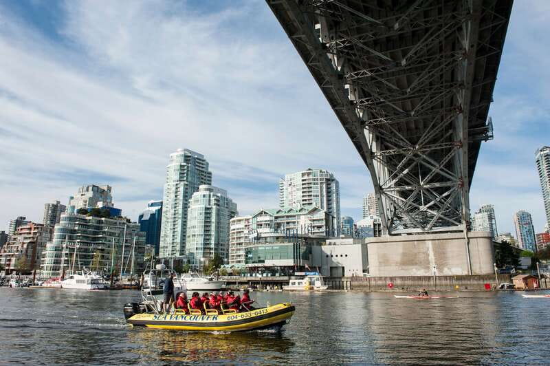 Vancouver: Waterfront Sightseeing Tour - City and Harbour - Check in at Granville Island, then suit up