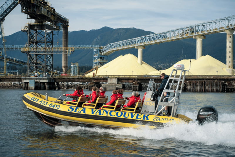 Vancouver: Waterfront Sightseeing Tour - City and Harbour - North Vancouver and the working harbour