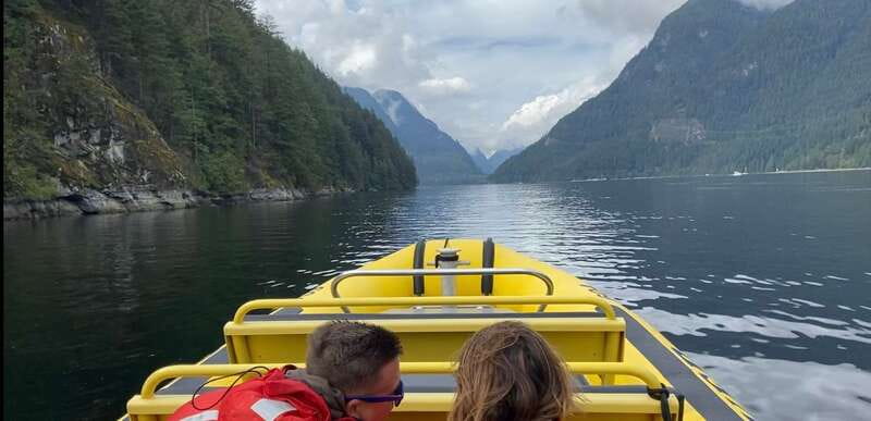 Vancouver: Waterfront Sightseeing Tour - City and Waterfall - Coal Harbour, False Creek, and the working port