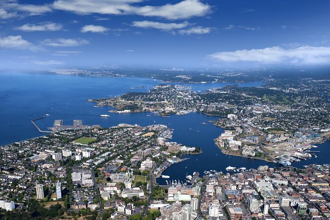 Victoria and Butchart Gardens Day Trip from Vancouver - Who should book this experience