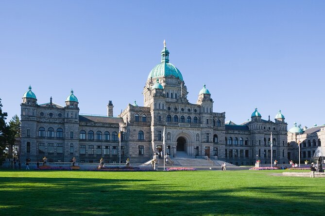 Victoria: Butchart, Mile 0, Harbor 1-Day Tour from Vancouver - Butchart Gardens in a 90-minute visit