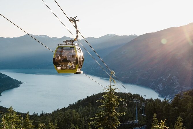 Whistler 1-Day Tour from Vancouver (Chn&Eng) - What the bilingual format means for you