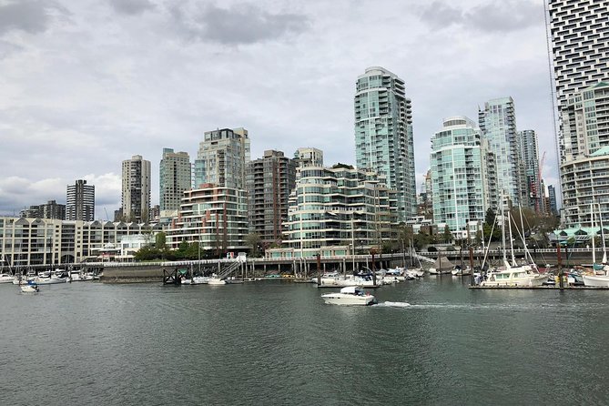YVR Layover - Vancouver City Sightseeing Private Tour - What the private guide and vehicle add